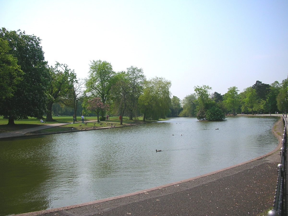 Birmingham parks and green spaces - a member's guide